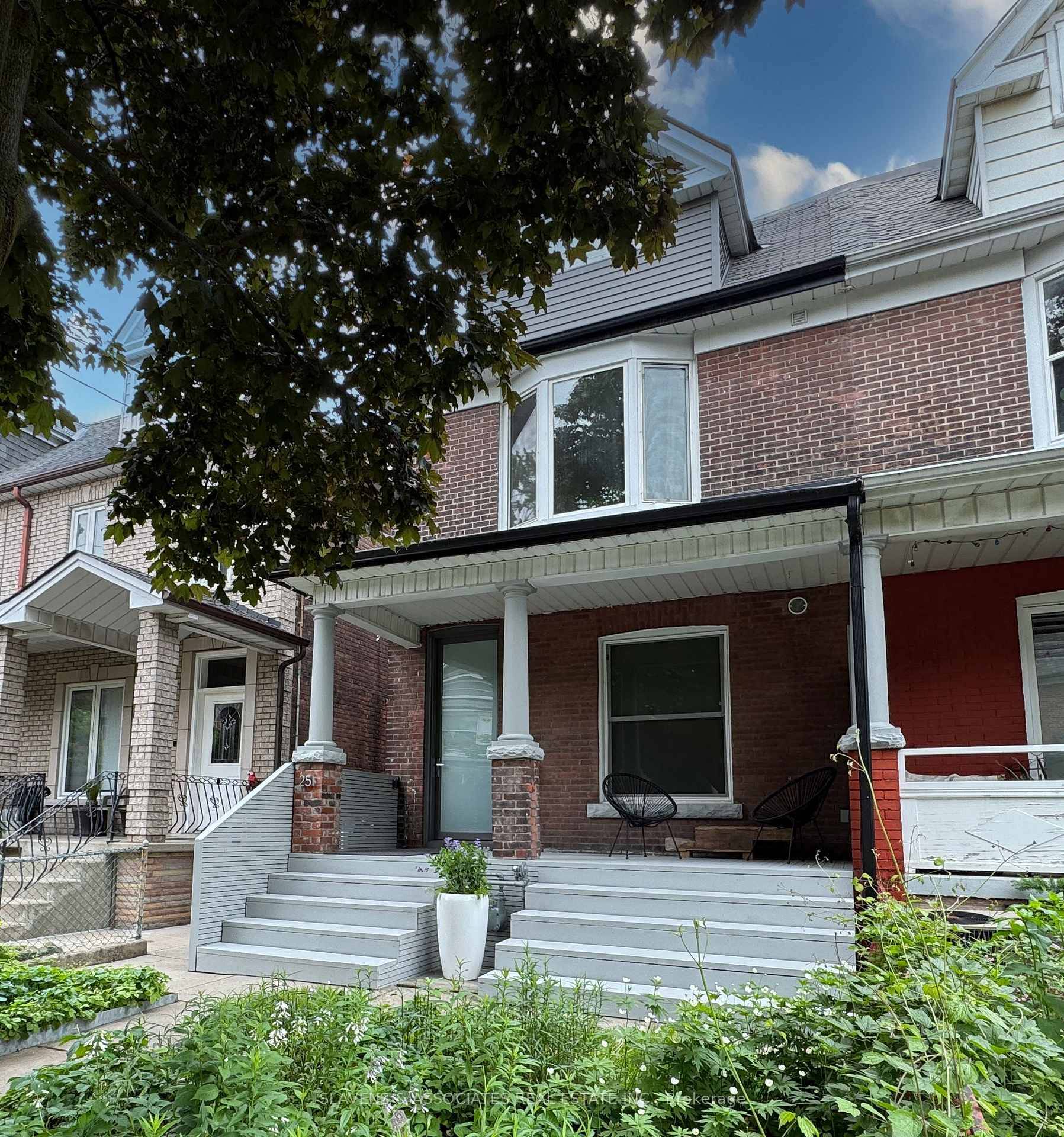 Exceptional Property in One of the City's Most Vibrant Neighbourhoods.
