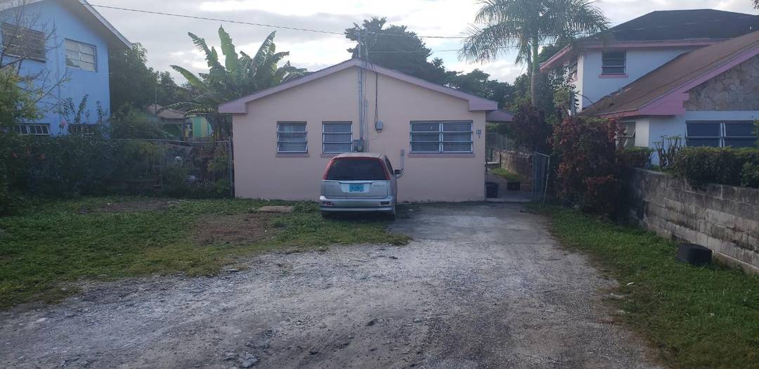 WALLACE ROAD Full Duplex New-Providence