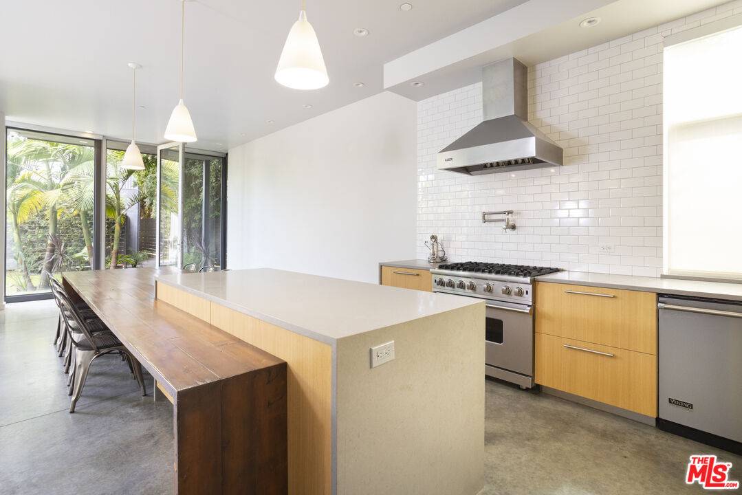 707 Flower Ave 2.0 Marina Del Rey LA