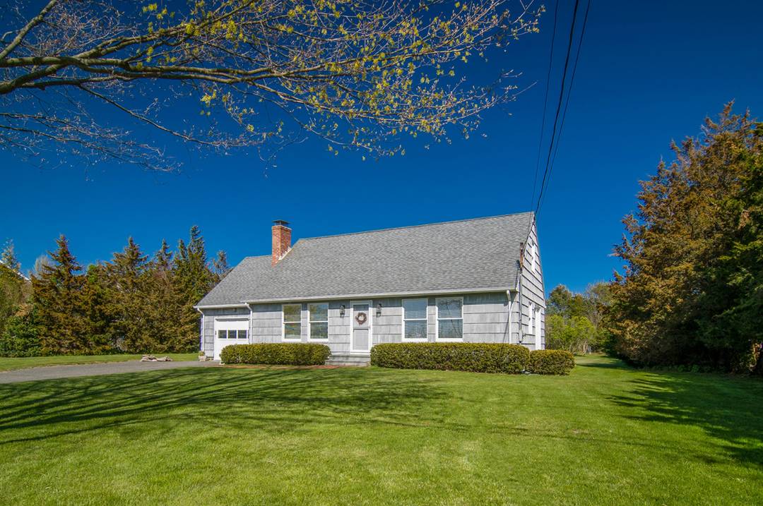 Southampton Village Cape