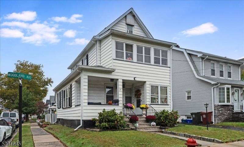 Welcome to this beautiful 3 bedroom, 2 bath home filled with warmth, light, and endless possibilities.