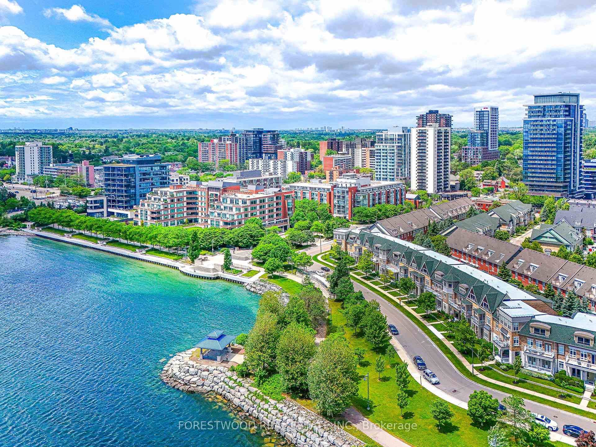Once in a lifetime opportunity to own a luxurious and elegant 2 bedroom suite in the heart of the trendy lakeside community of Port Credit just steps from the Lake ...