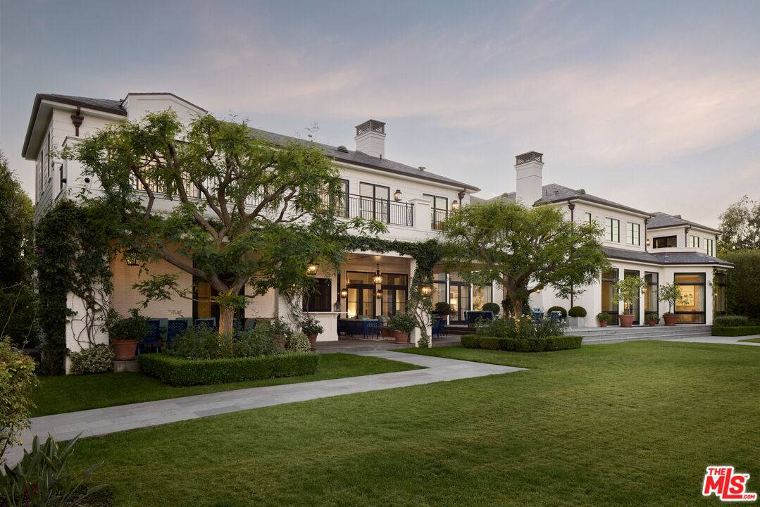 250 N Carolwood Dr 9BR Bel Air La