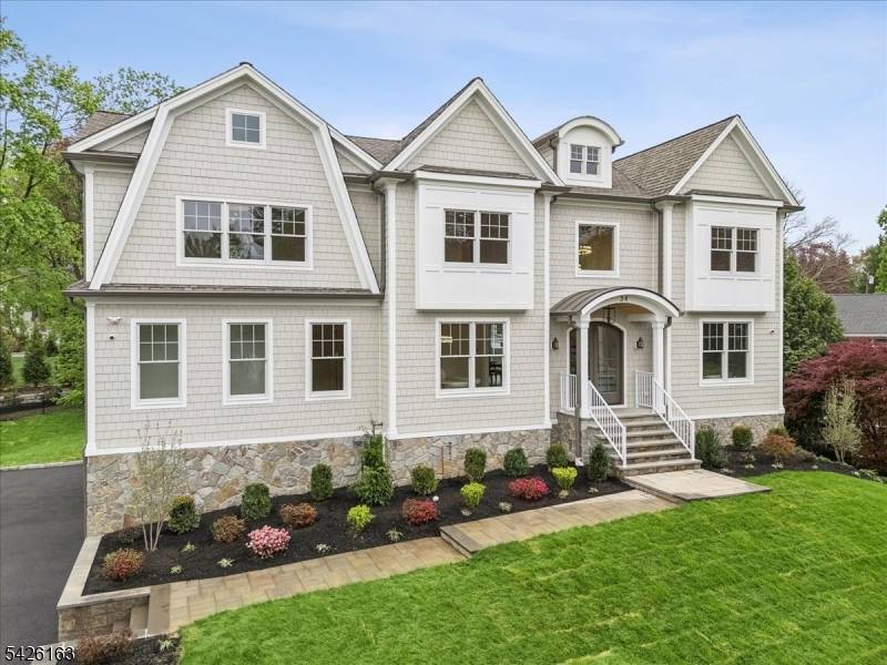 Experience exceptional new construction by a reputable builder with a true vision for modern luxury living.