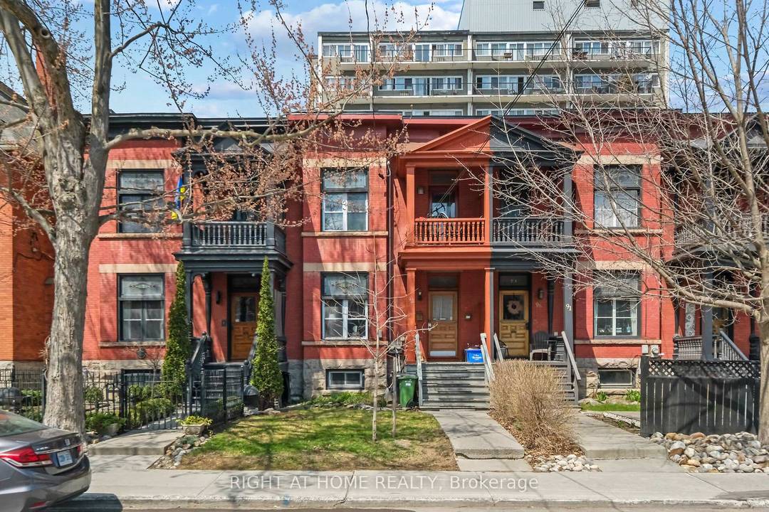 Rare investment opportunity in the heart of Ottawa's prestigious Golden Triangle !