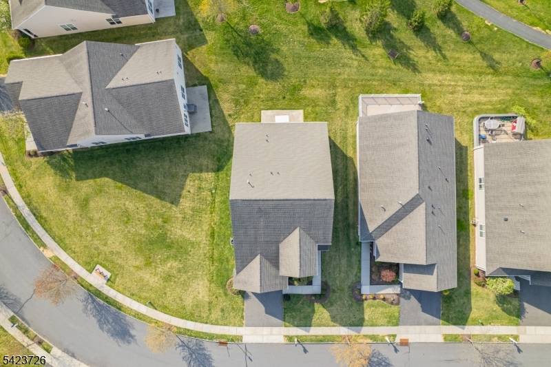 Welcome to Sterling Pointe, one of Central New Jersey's premier 55 active adult communities, where resort style amenities and everyday convenience come together in a vibrant, welcoming setting.