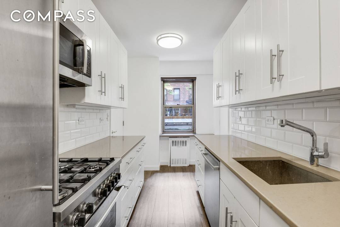 European Charm Meets Modern Comfort This spacious and elegant three bedroom, three bathroom residence with the option to create a fourth bedroom offers a beautiful blend of classic refinement and ...