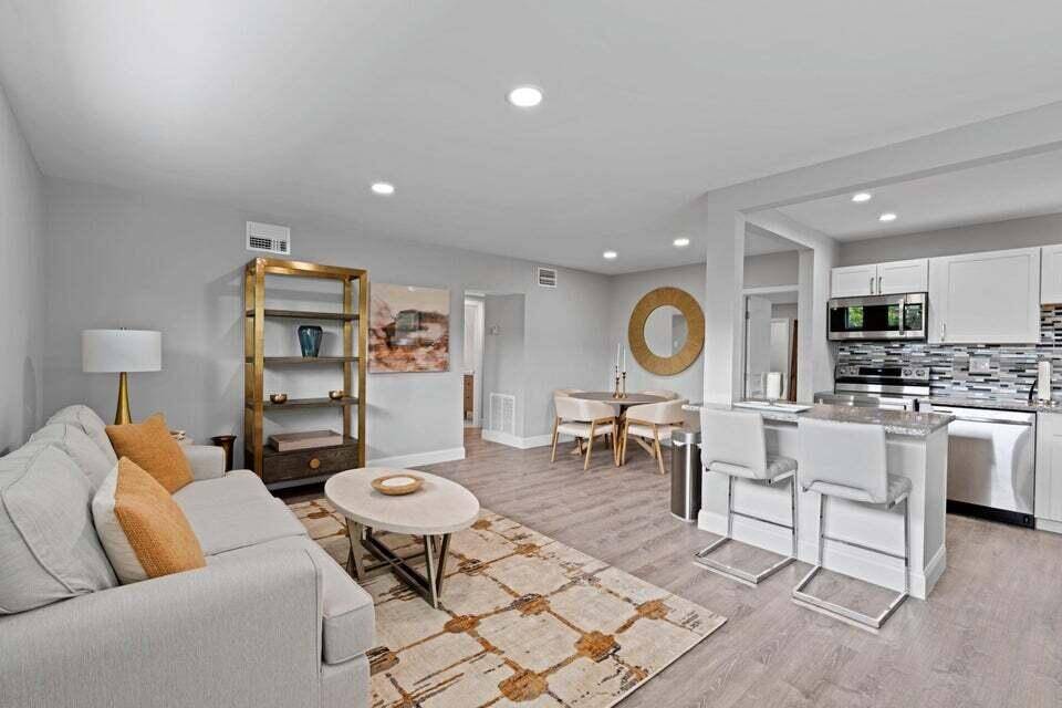 Annual or Seasonal Stunning 3 2 fully furnished condo available in the highly desirable and luxurious neighborhood of Tropic Isle.