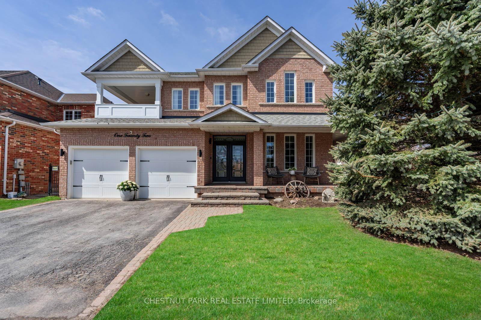 OPEN HOUSE Saturday, May 17th 12 2pm This beautifully updated detached home sits on a premium corner lot with picturesque views of the pond and park.