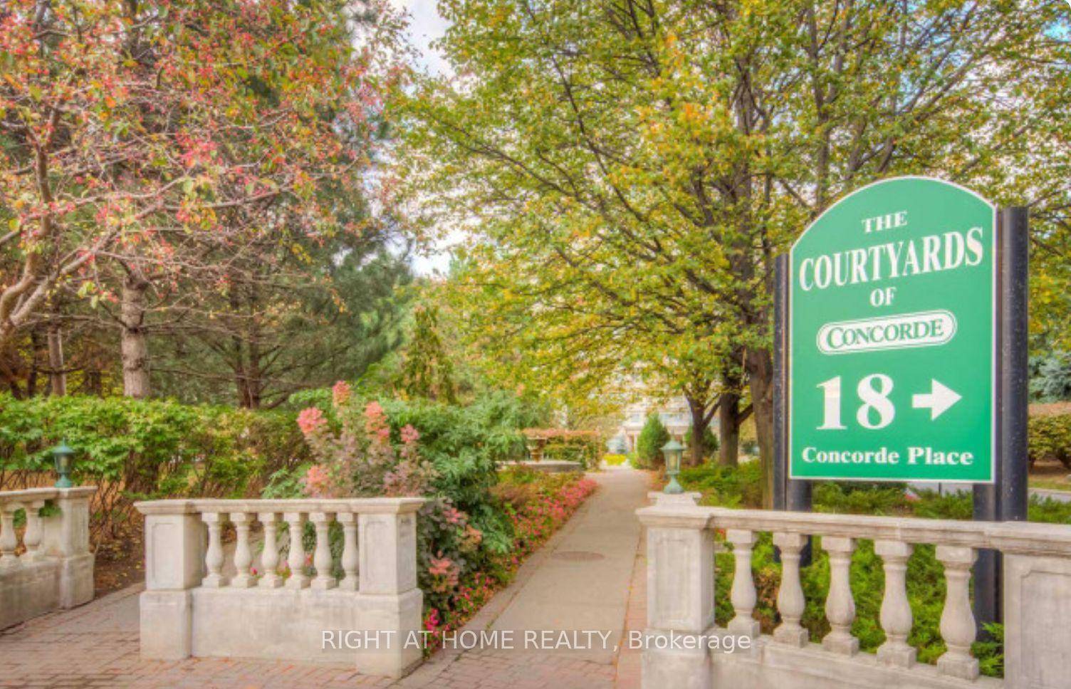 Spacious and well designed 2 1 bedroom condo in the highly desirable Courtyards of Concorde.