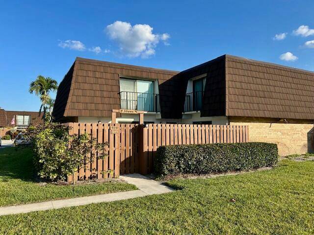 Charming 2 story townhouse in Original condition ready for your personal touch.
