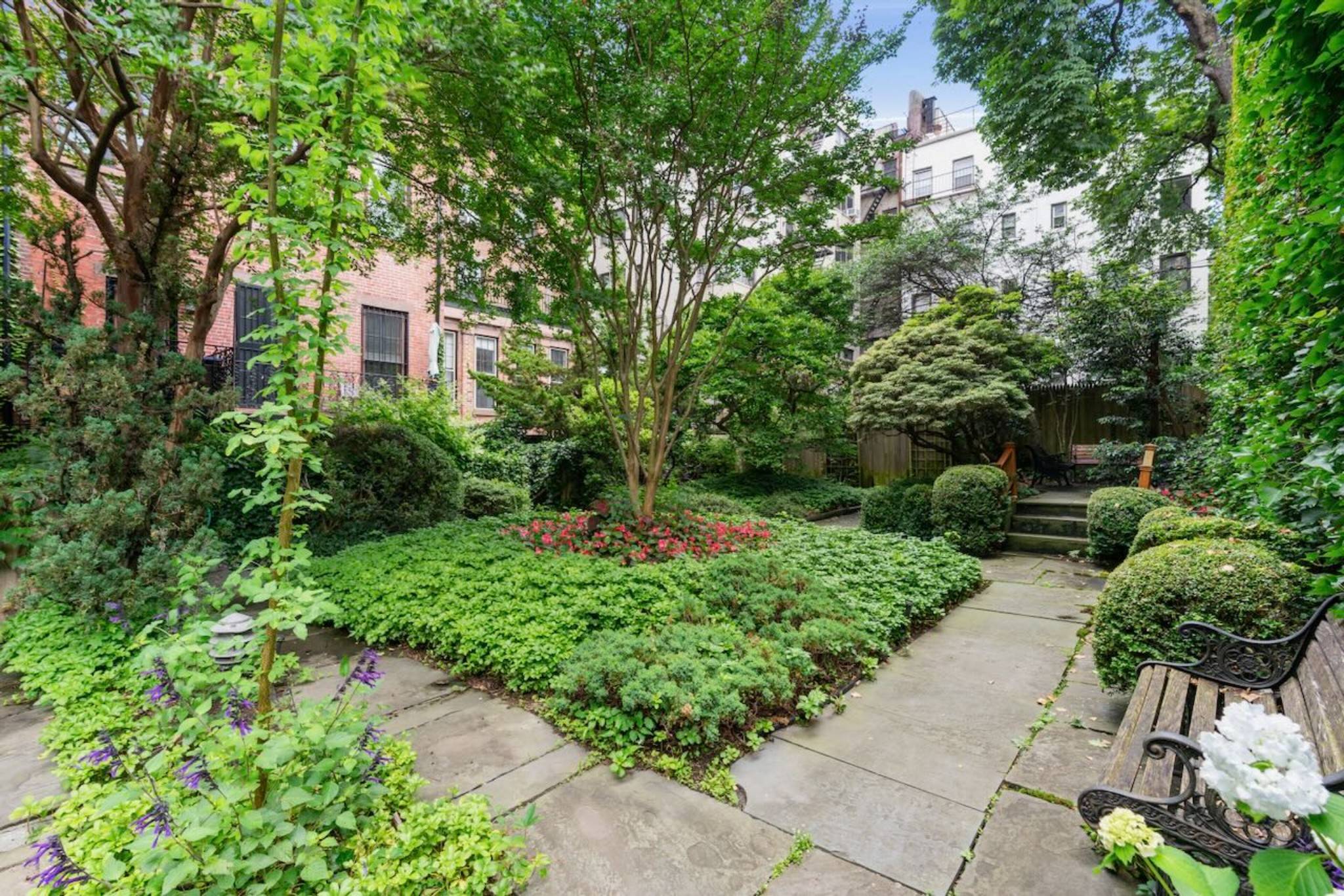 Located on a picturesque, tree lined block in the heart of Brooklyn Heights, surrounded by brownstone architecture and neighborhood cafs.