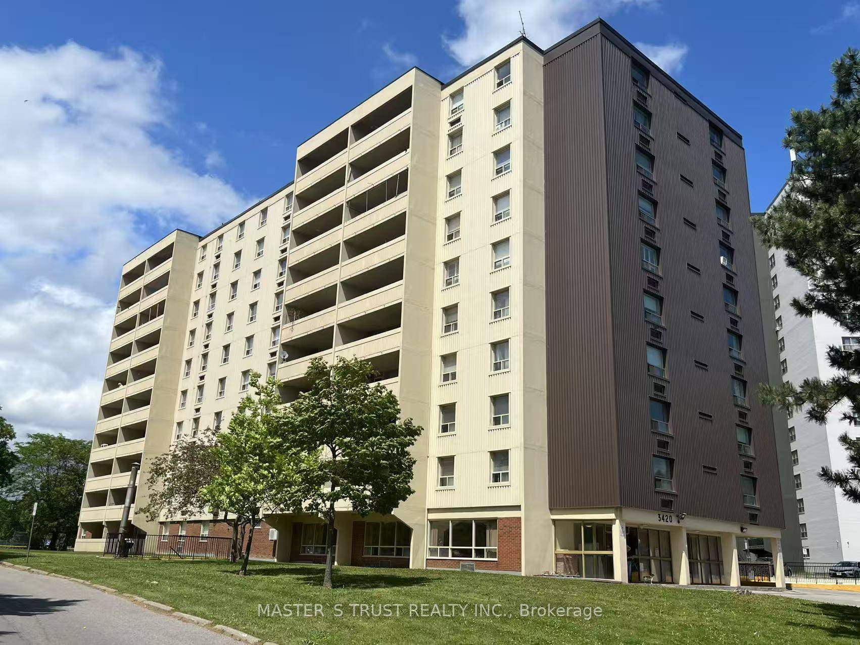 Large 3 Bedroom Unit With 2 Washrooms In A Quiet Family Oriented Building.