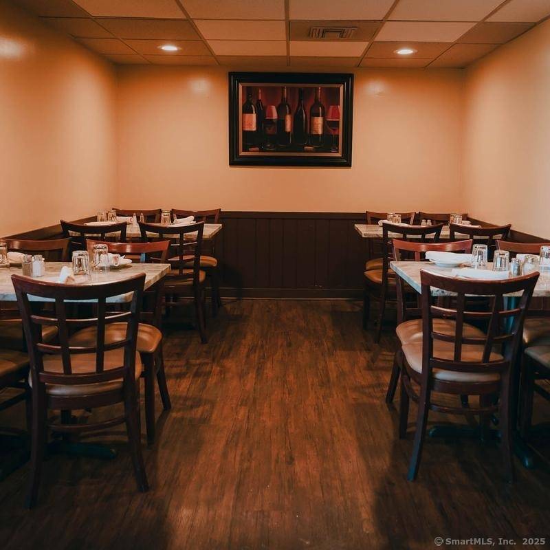 4, 300 SF Turnkey Restaurant with Real Estate Business Property For Sale Seize the opportunity to own a thriving, established restaurant with prime real estate in South Meriden !