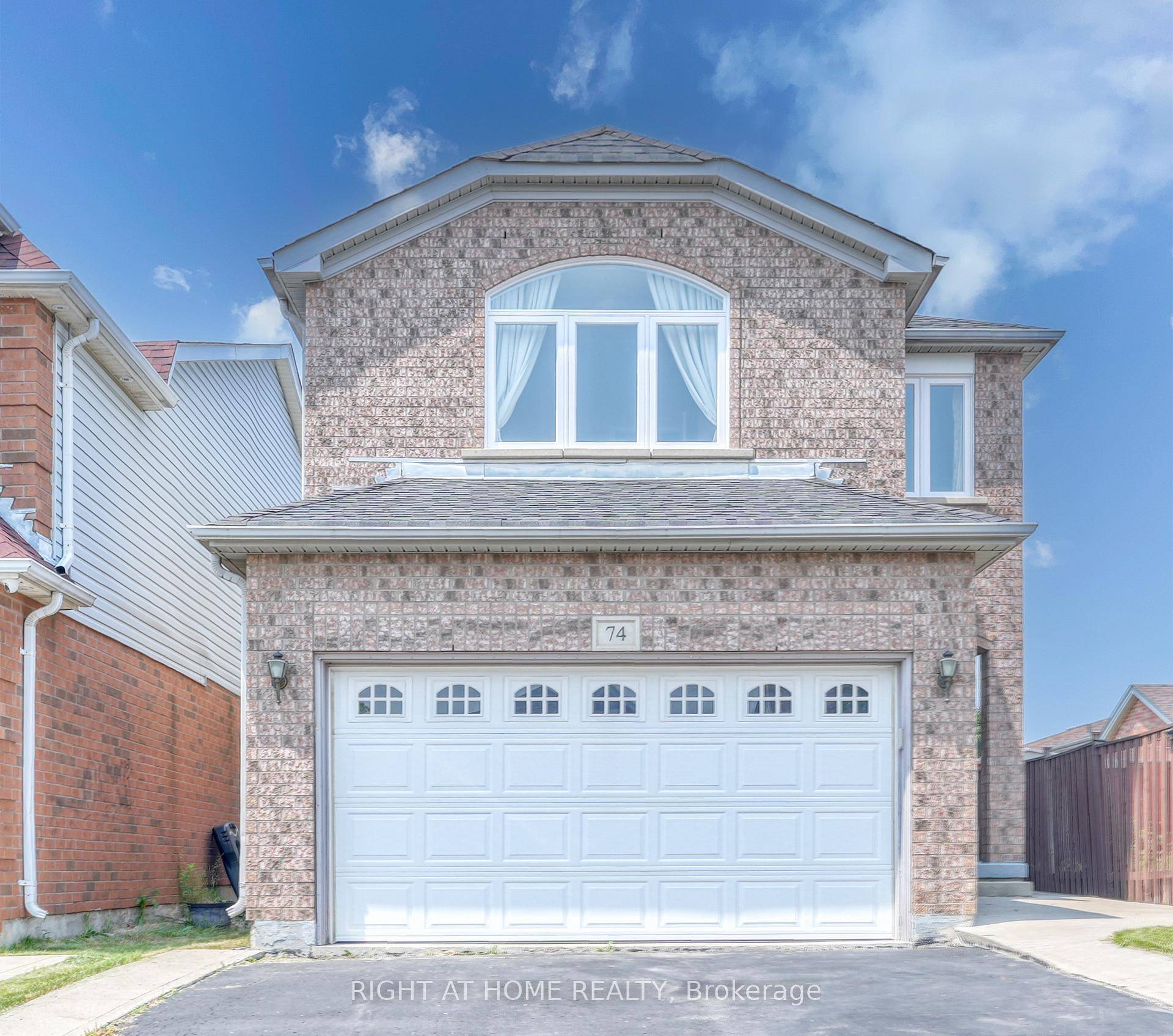 Gorgeous 3 bedroom detached home situated on a generous lot in a desirable neighborhood !