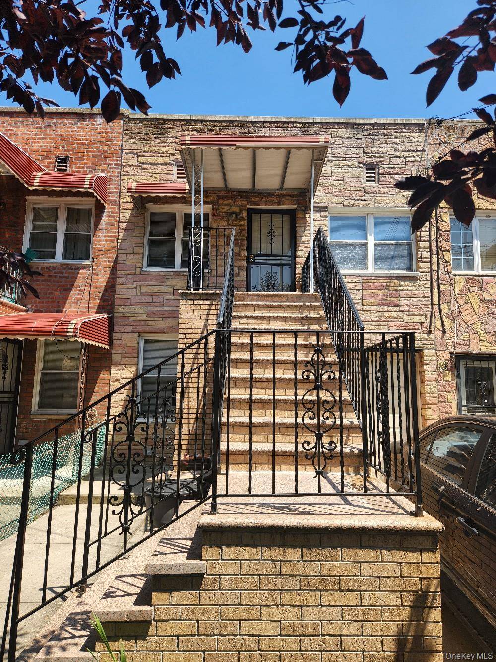 TWO FAMILY HOME IN CANARSIE Welcome to this fantastic multifamily, income producing property in the heart of Canarsie, Brooklyn !