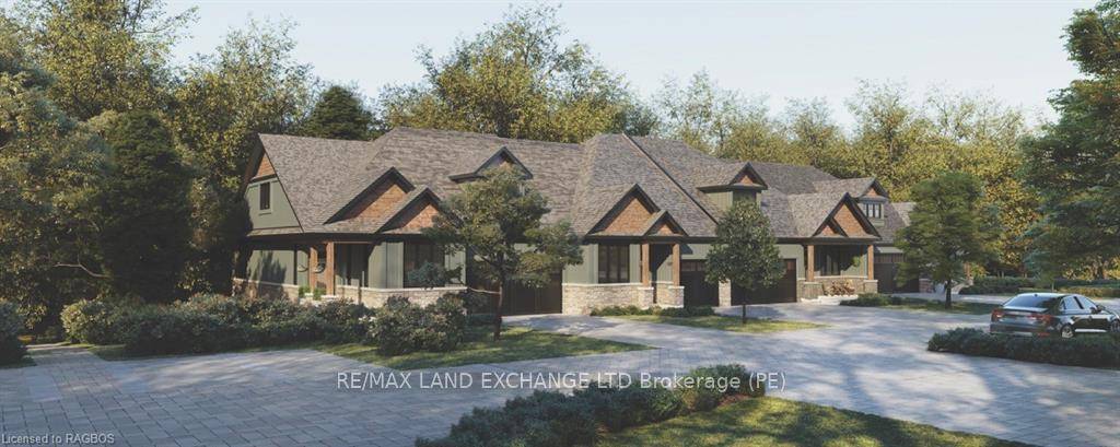 Welcome to the White Oak, an interior unit, backing onto mature trees.