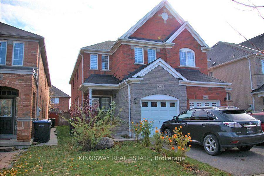 Excellent Location. 4 Bedrooms Semi House, Dble Door Entry With Large Foyer.