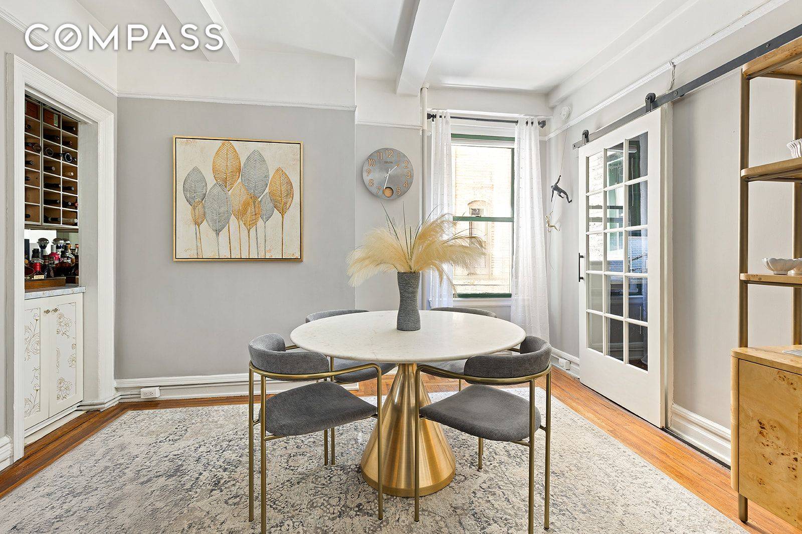 Welcome to Residence 3D at 131 East 93rd Street a beautifully proportioned, 5 room home in a charming pre war elevator co op located in the heart of Carnegie Hill.
