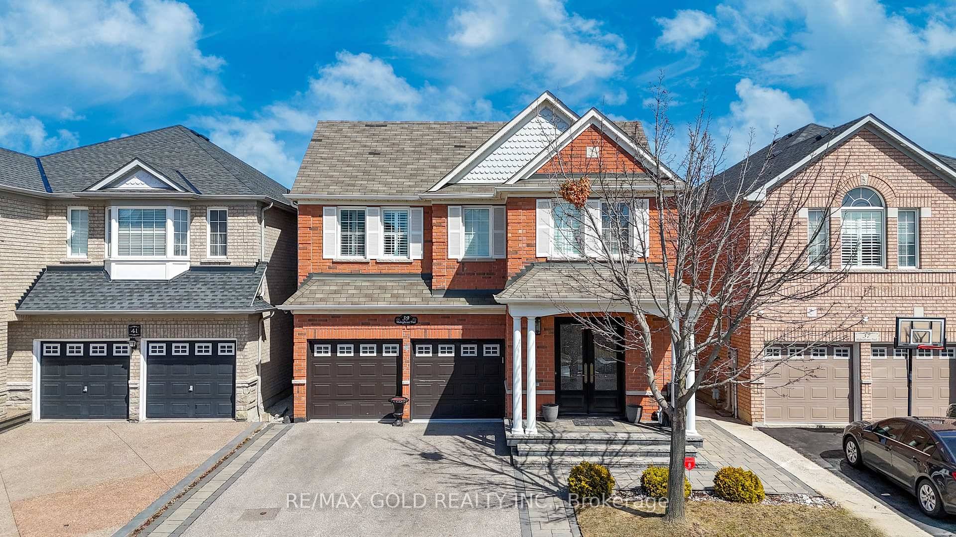 LEGAL BASEMENT Welcome to this stunning and well maintained 4 bedroom home, proudly owned by its original owner, with a legal 2 bedroom basement apartment, offering luxury upgrades and a ...