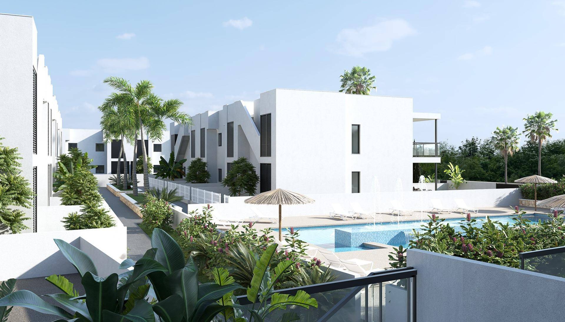 NEW BUILD RESIDENTIAL COMPLEX IN TORRE DE LA HORADADA New Build residential complex of apartments, penthouses and bungalows with 2 and 3 bedrooms, 2 b