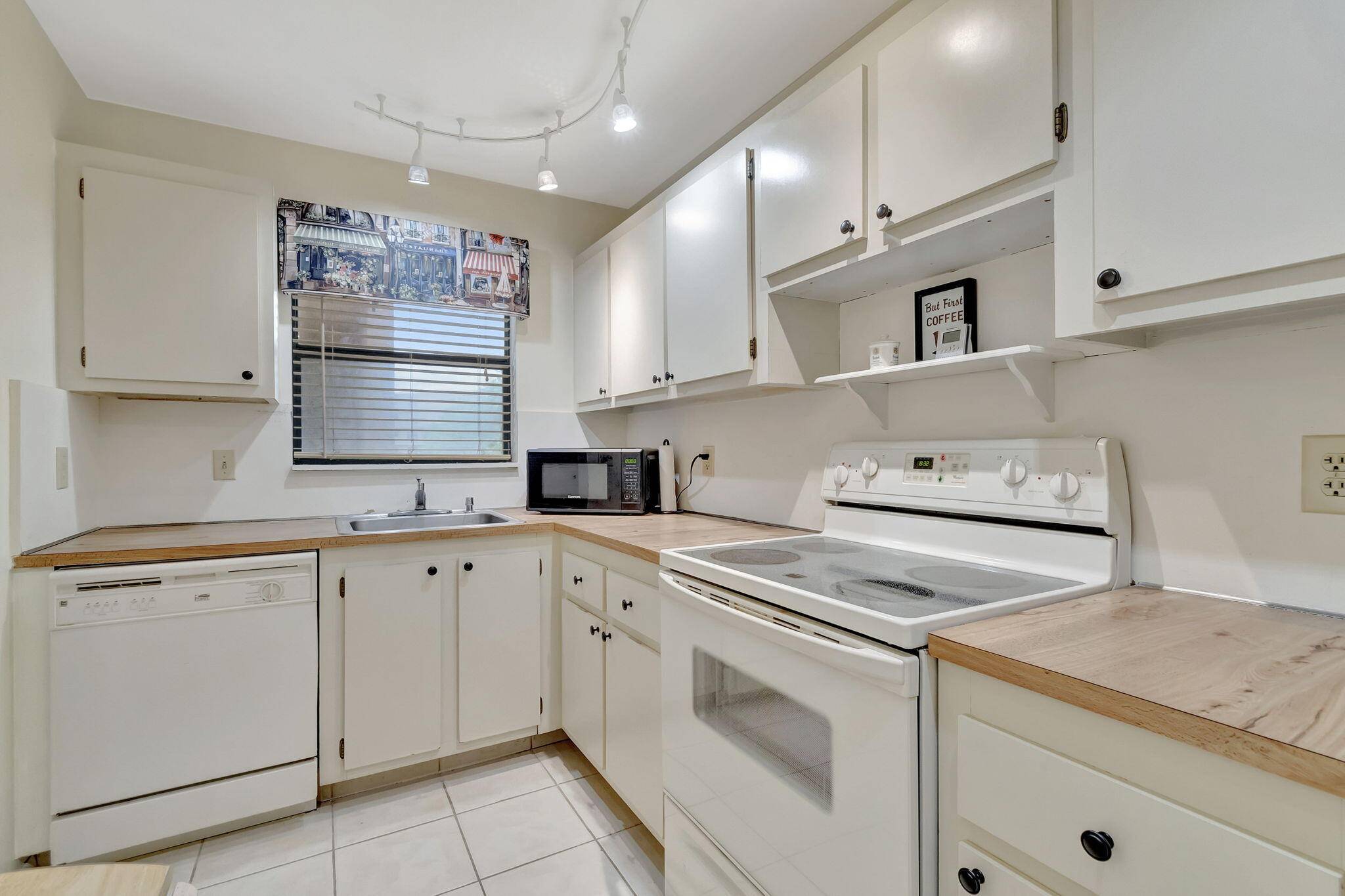 Discover exclusive, affordable resort style living in the highly desirable 55 active adult community of Lucerne Pointe.