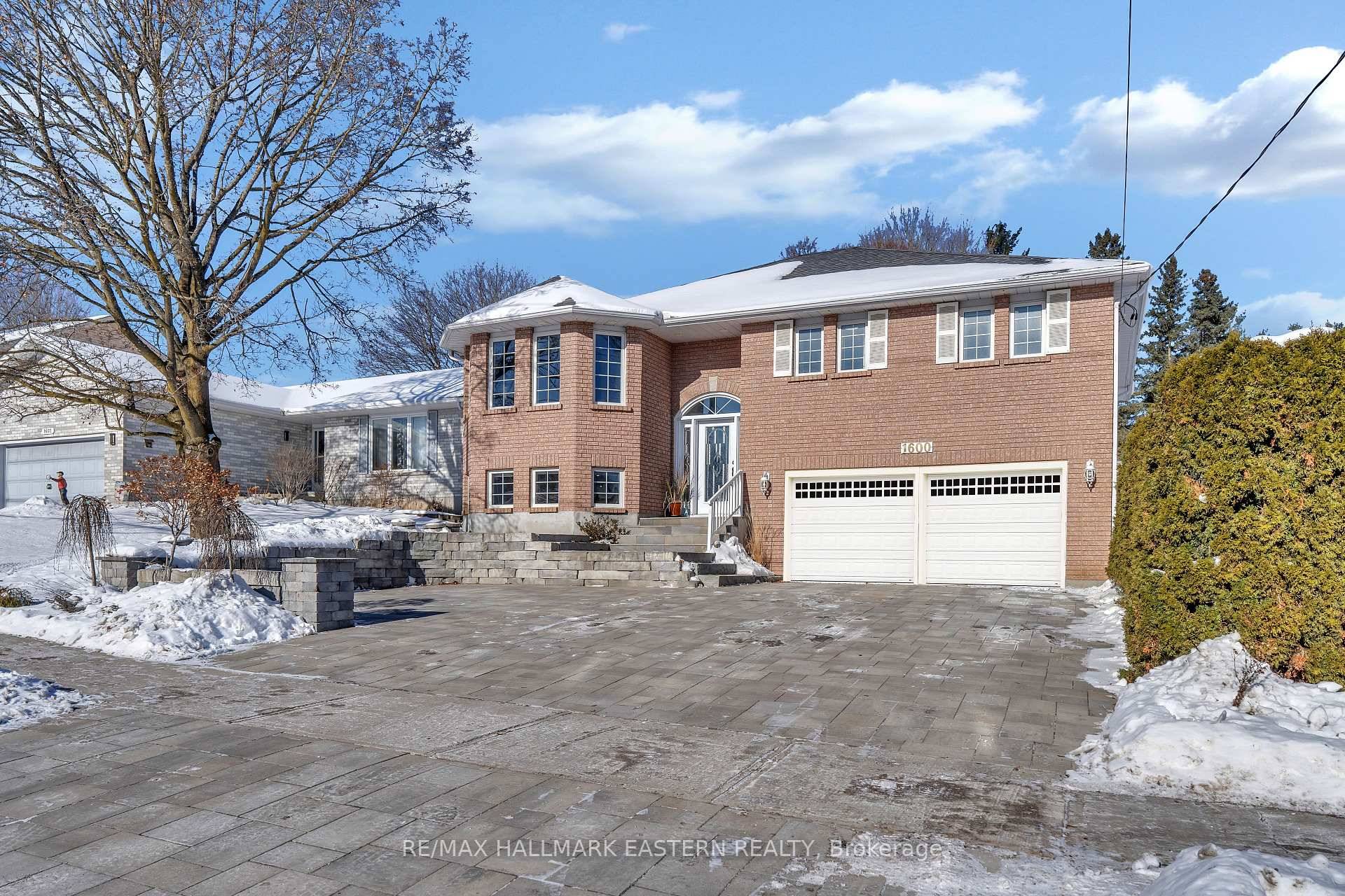 Welcome to a home where charm meets modern convenience !