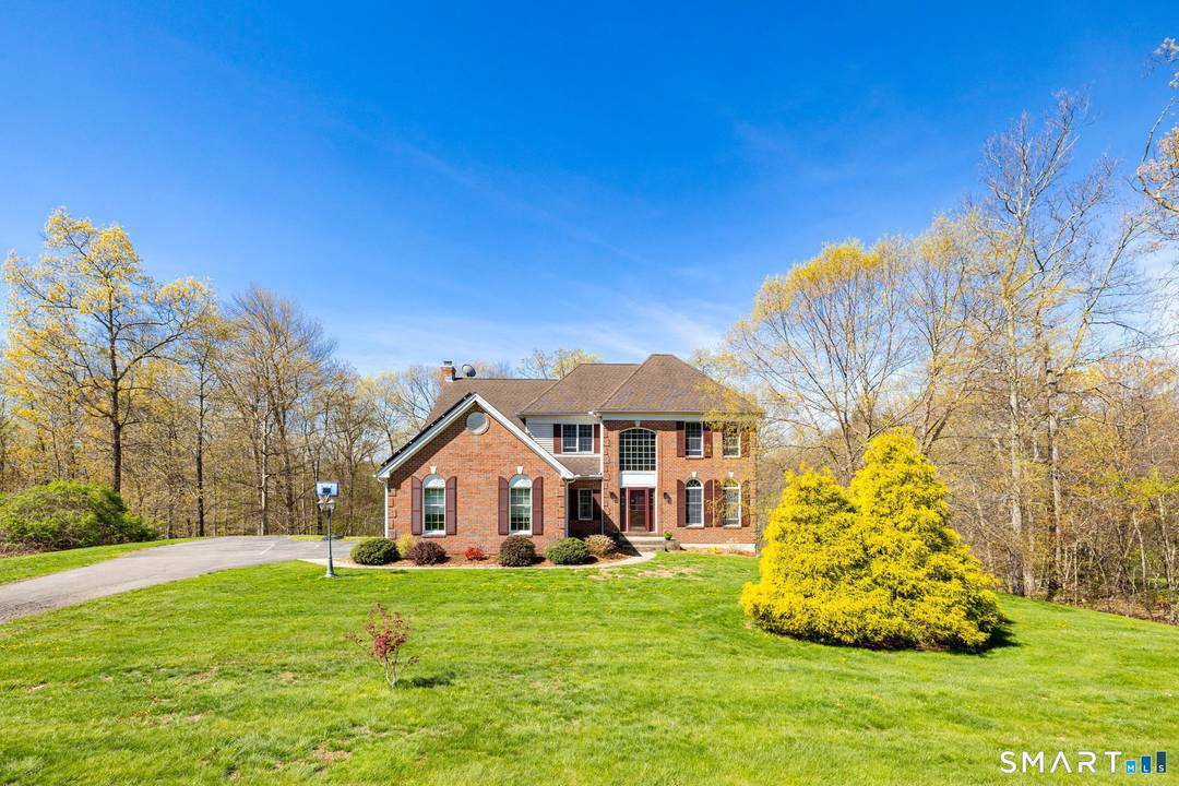 This is the home you've been waiting for in East Hampton !