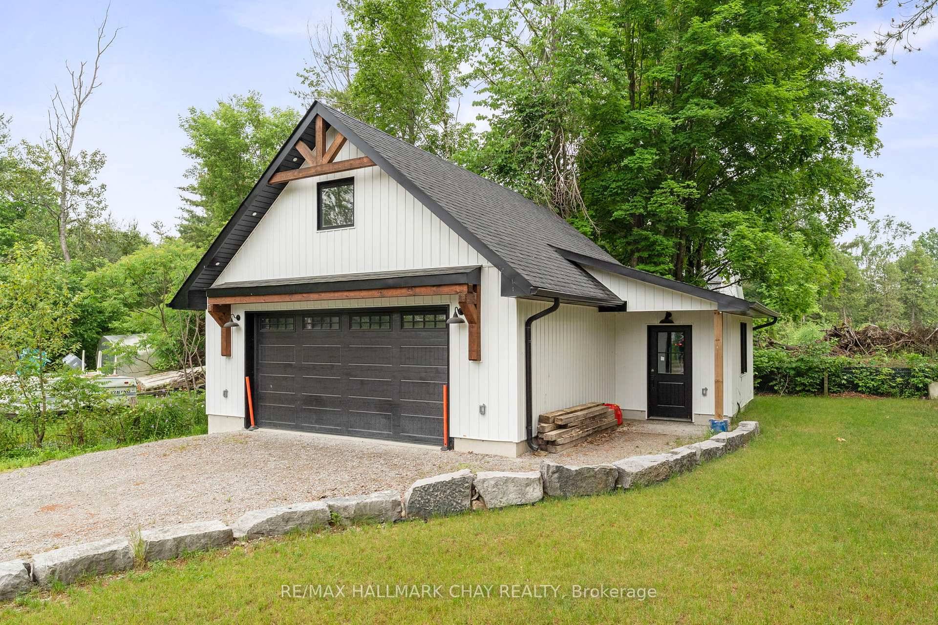 Modern updates meet small town charm in this 4 bedroom, 2 bathroom home offering over 1, 600 sq.