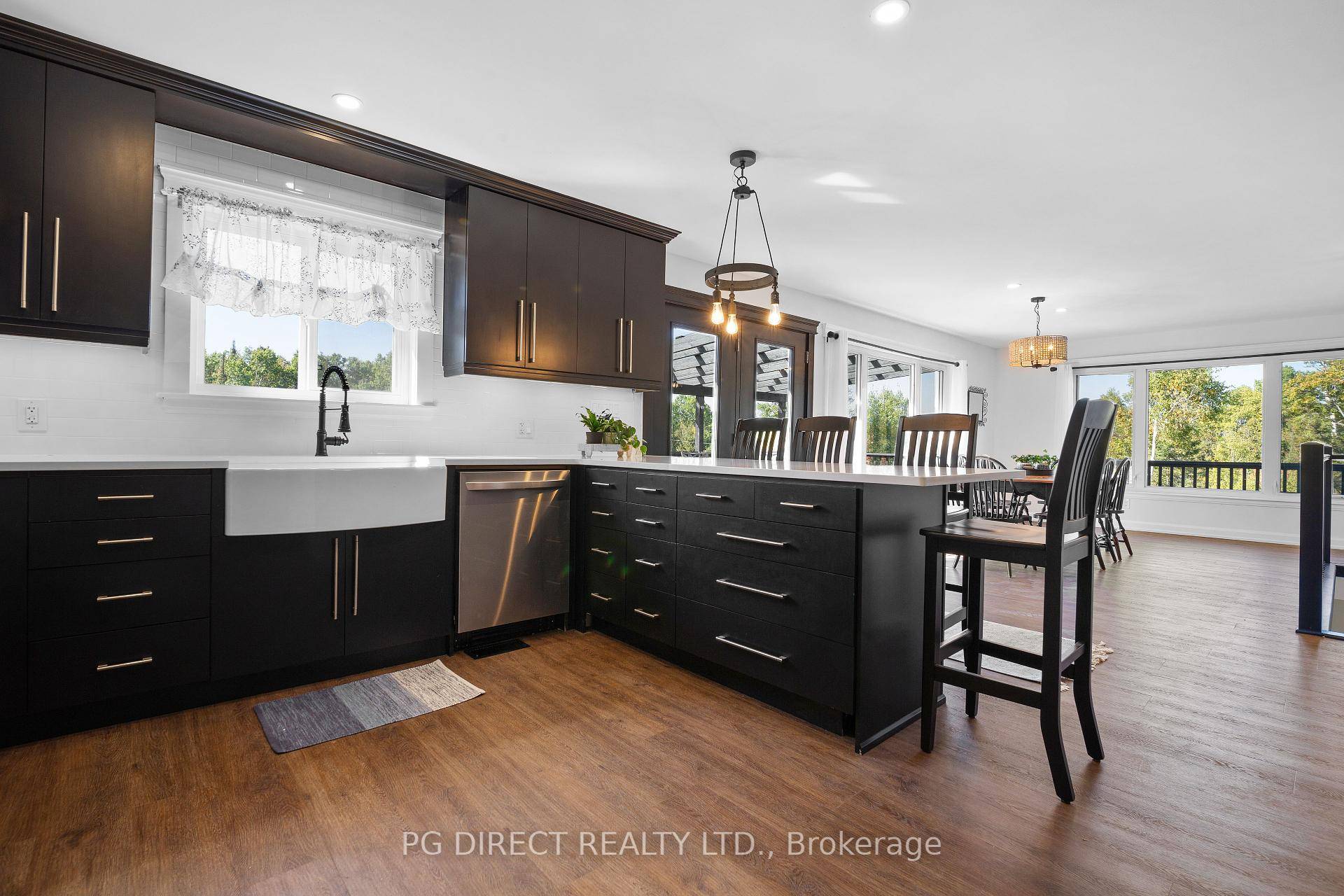 Visit REALTOR website for additional information.