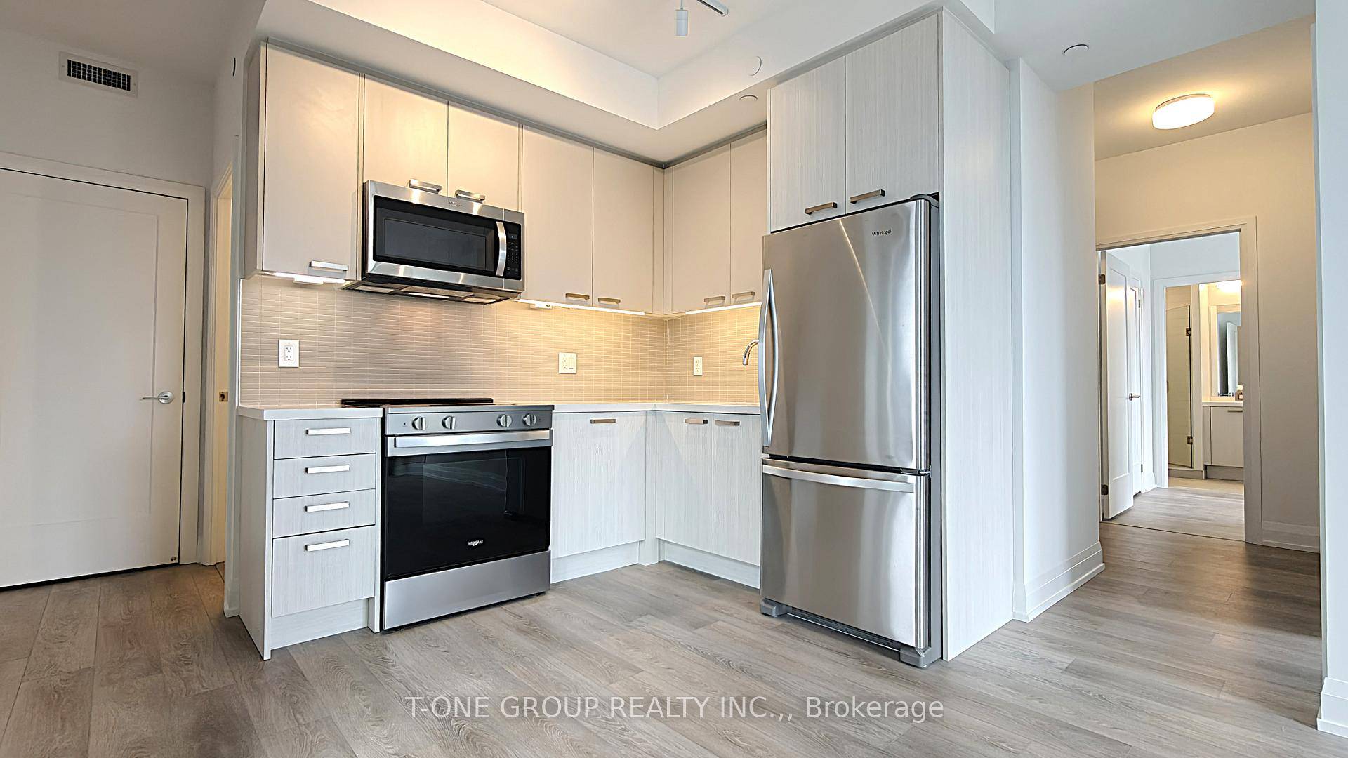 Welcome To Y amp ; S Condo At Yonge amp ; Eglinton This Bright Southeast Facing 3 Bedroom, 2 Bath Corner Suite Offers Nearly 900 Sqft Of Thoughtfully Planned Living ...