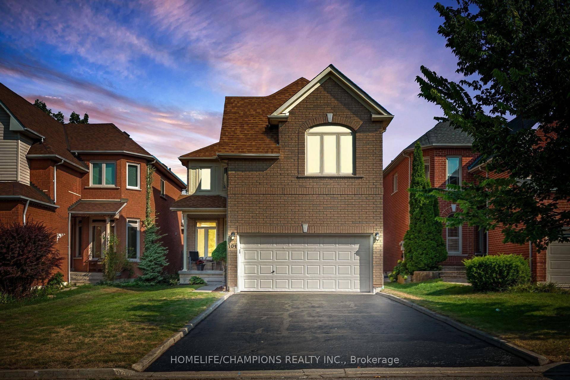 Gorgeous Family Home In One Of Pickering's Most Prestigious Highbush Neighborhood.