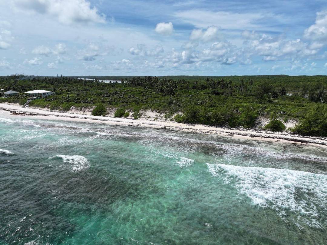 5A BEACHFRONT DOUBLE BAY Land Eleuthera