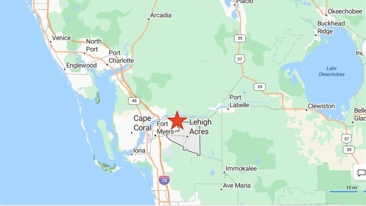 Great location ! Surrounded by new construction homes.