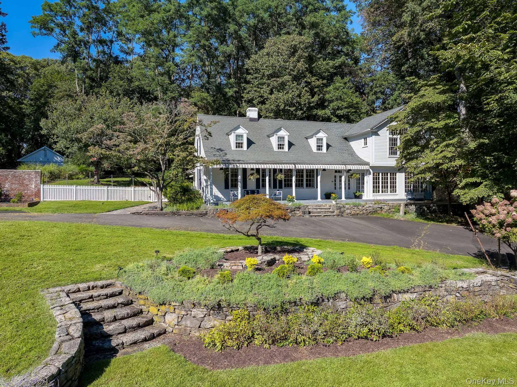 Historic provenance aligned with exceptional renovation, Havemeyer Farm is a rare opportunity to own a delightfully unassuming estate in the heart of the Rivertowns.