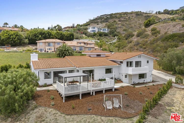 6405 Sycamore Meadows Dr 4BR Malibu La