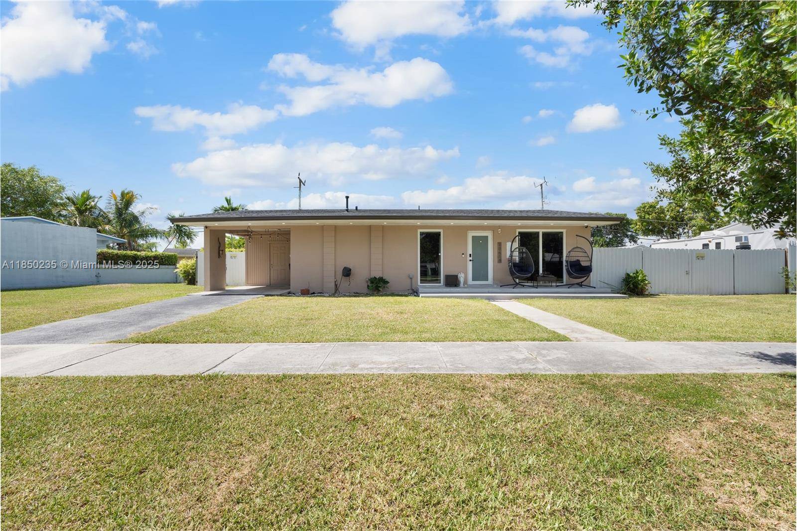 Charming 3 bedroom, 1 bath home offering 1, 280 sq.