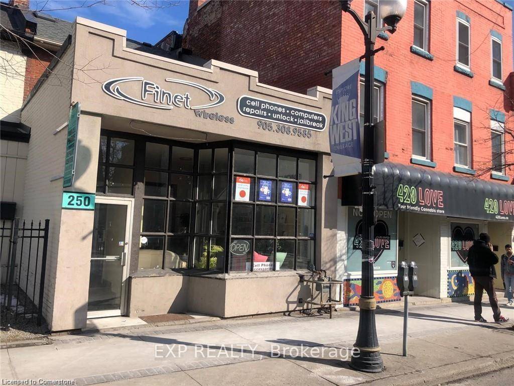 Welcome to 250 King St W Loft unit ideally located in the highly sought after Central South neighborhood.
