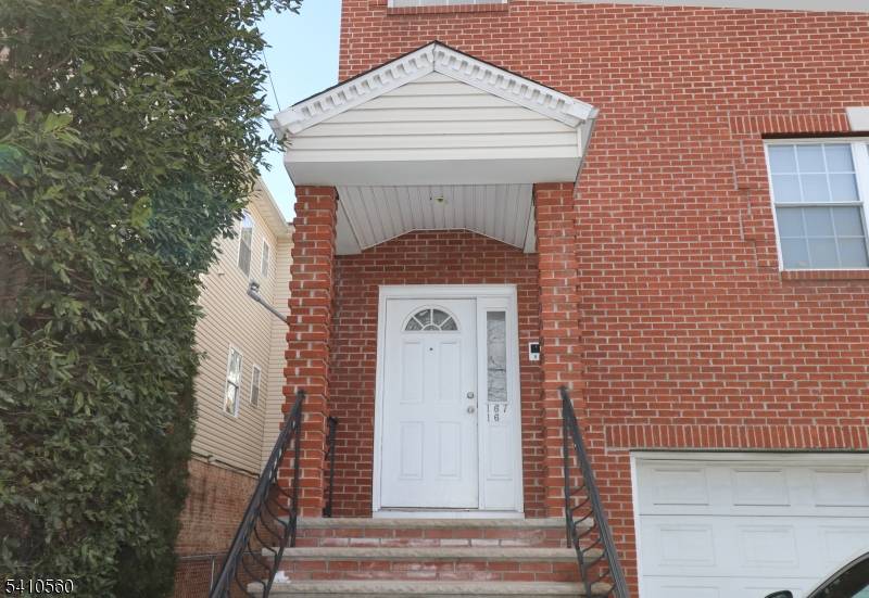 Badger Ave Newark City New Jersey Multi-Story