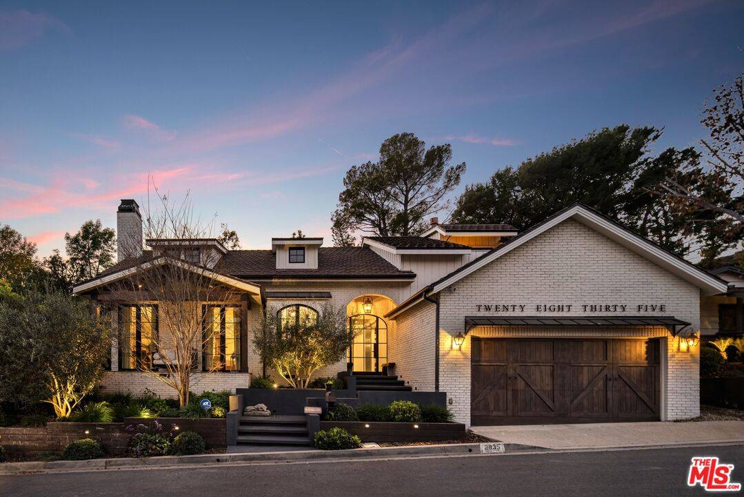 2835   Westbrook Ave 5BR Hollywood Hills East La