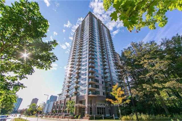 Large 2 Bedroom, 2 Bath Corner Unit, Just Below The Lph, Over 1000 Sqft !