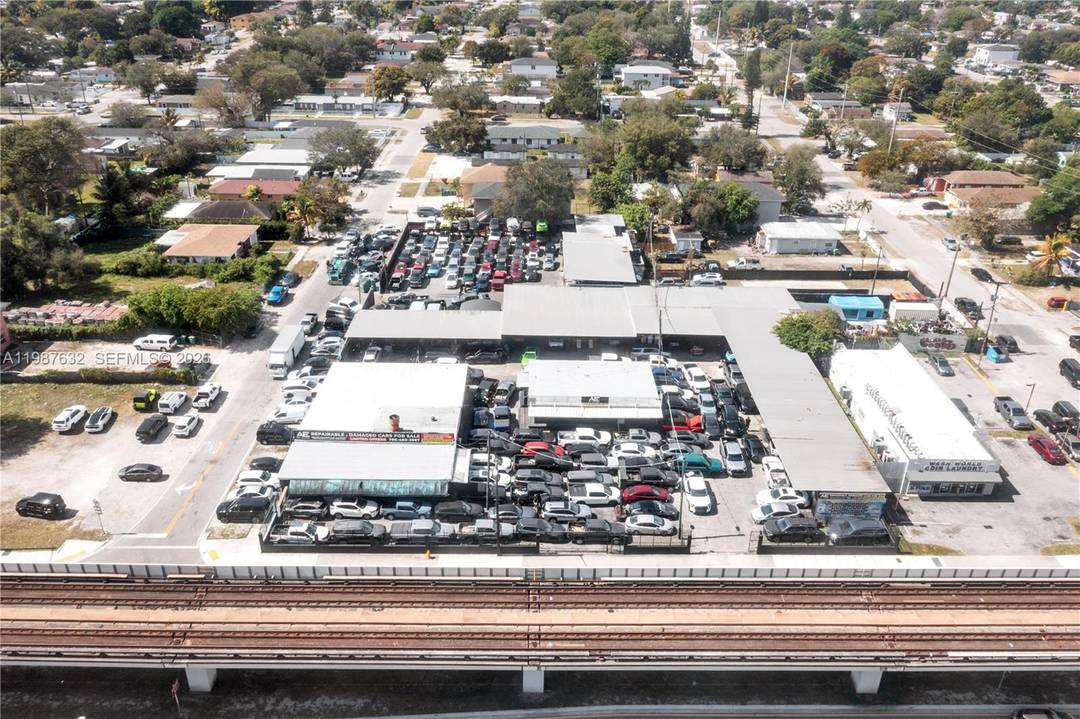 This unique property consists of 4, 538 SF of building space plus over 15, 500 SF of semi enclosed work areas dedicated to automotive repairs, situated on a gated 1.
