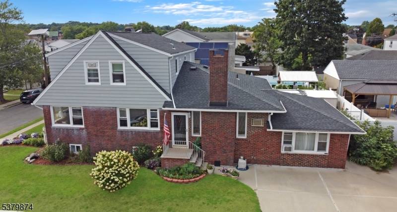 Great 2 Family home in convenient Lodi location, close to schools, shopping malls, major highways Rt's46, 17, GSP, 80, and NYC transportation.