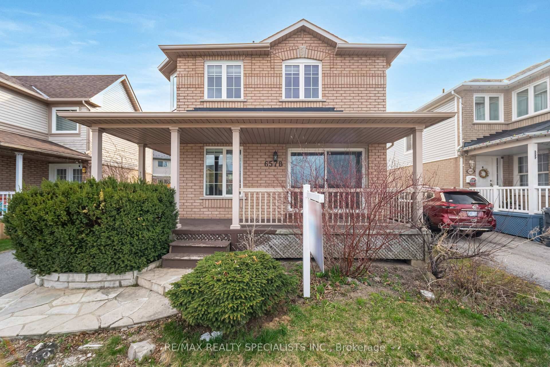 Welcome to 6578 Lisgar Drive, a 3 bedroom, 3 bathroom detached home located in the sought after Lisgar neighborhood of Mississauga.