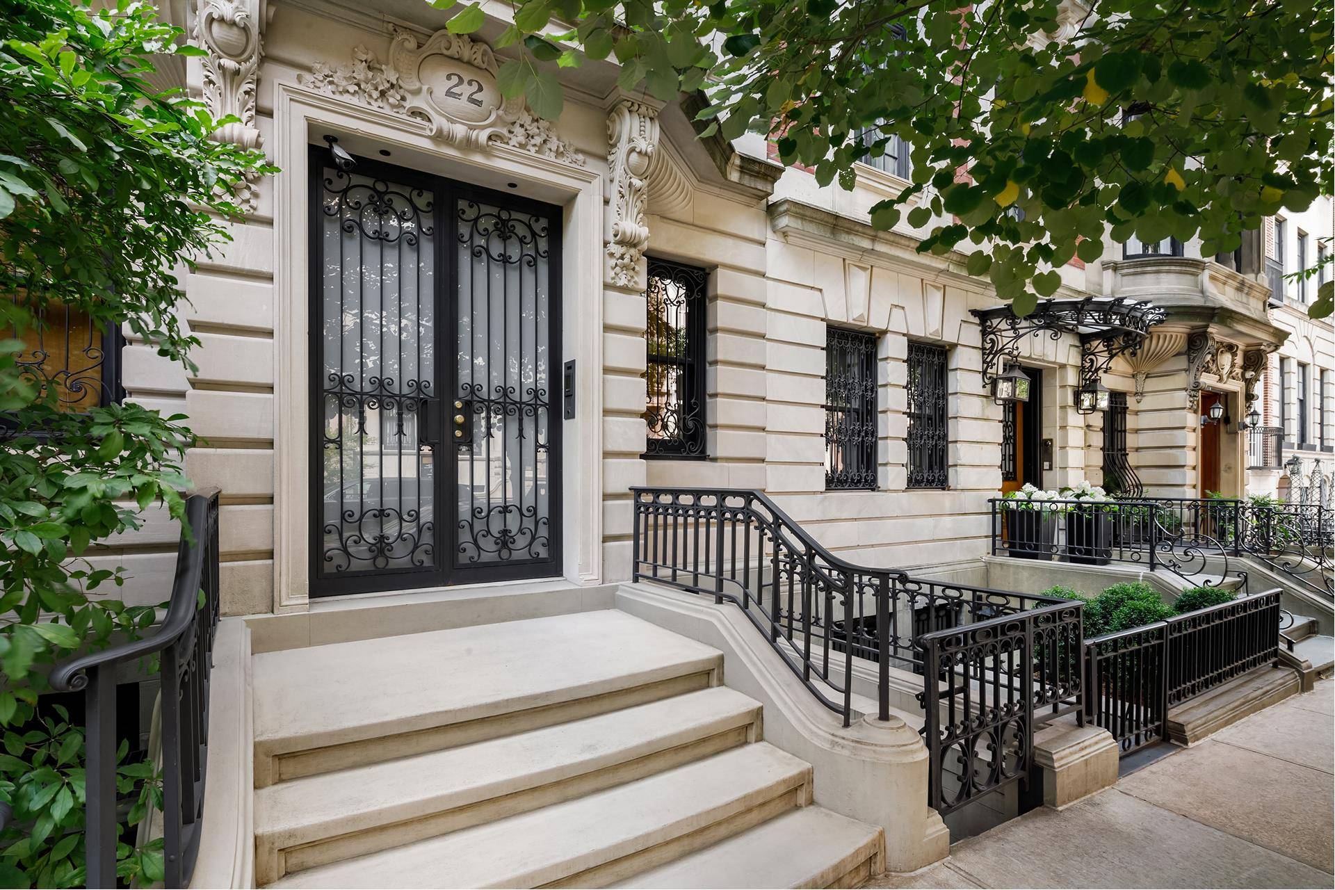 22 East 94th Street is one of four adjacent Beaux Arts townhouses built in 1899.