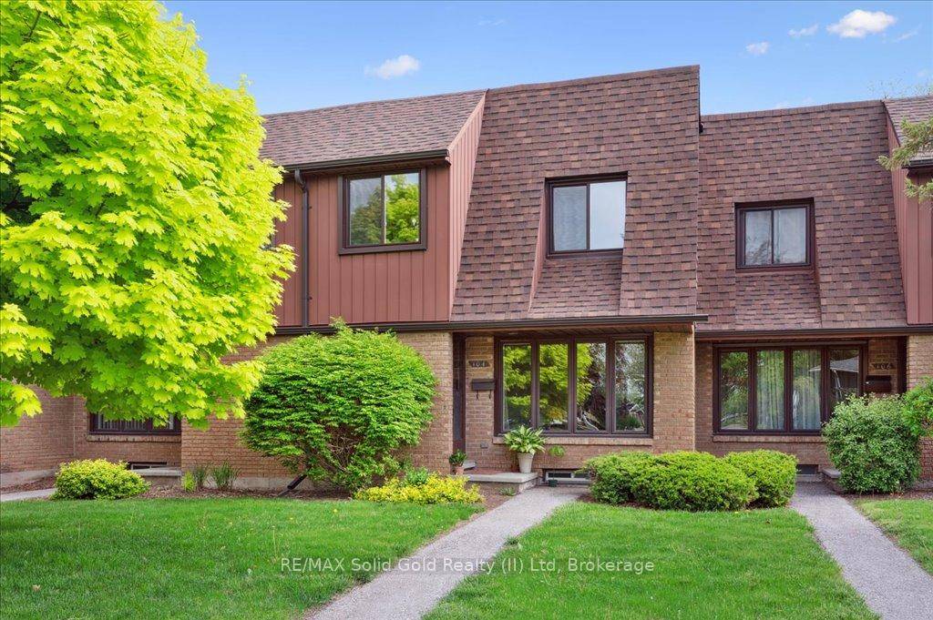 OPEN HOUSE SUNDAY MAY 25 2 TO 4PM.