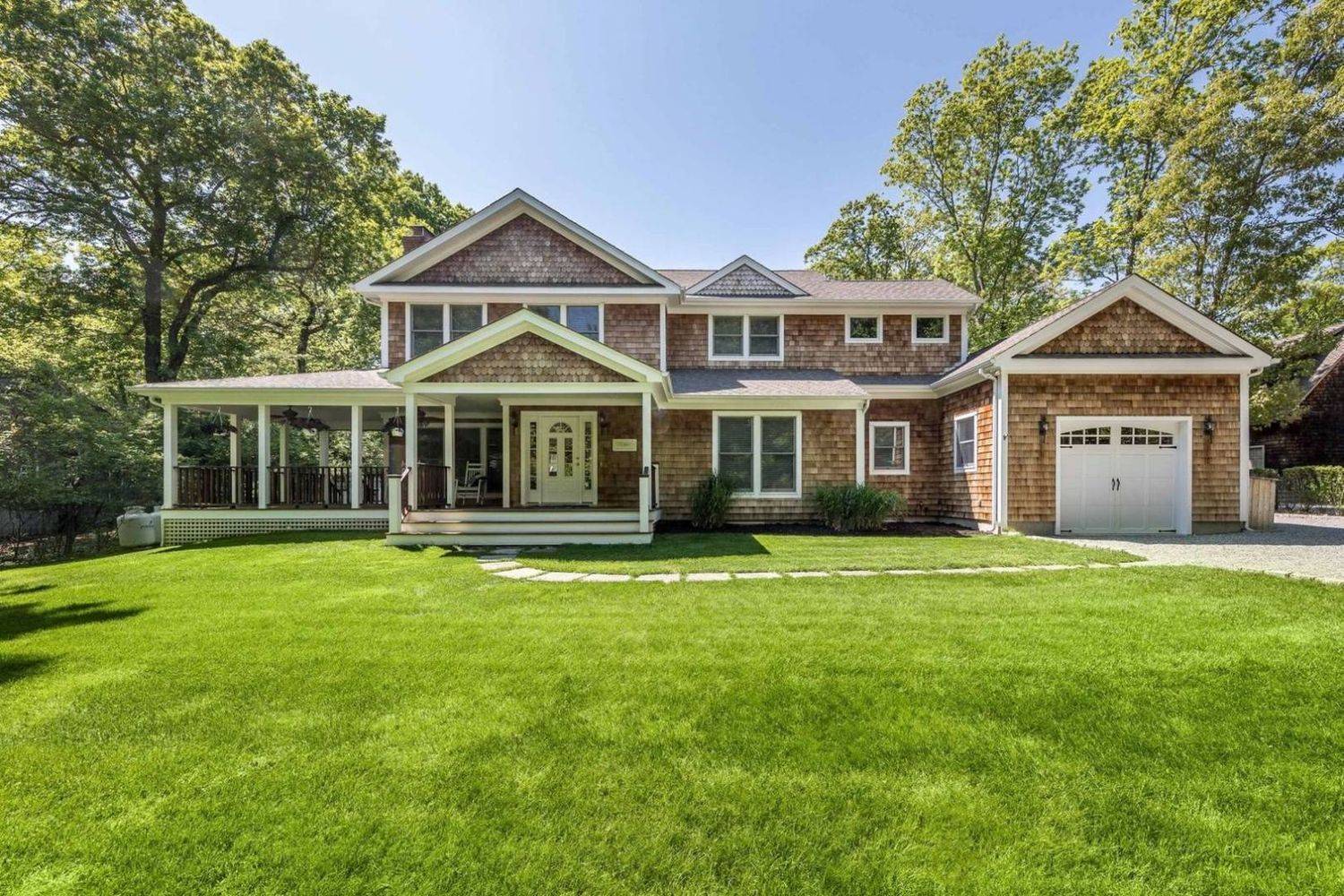 Traditional Home in Northwest EH!