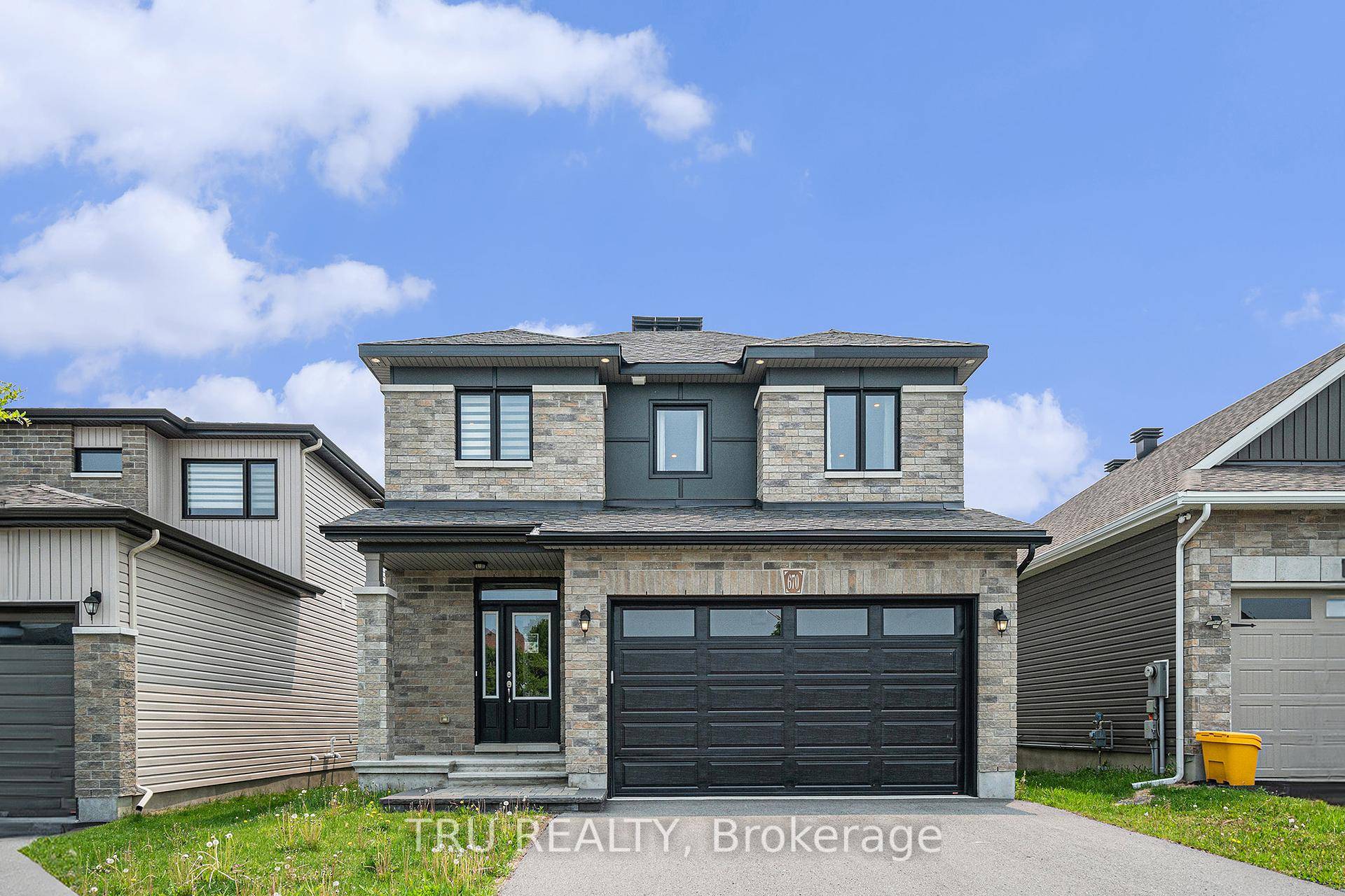 Welcome to this stunning former Bradley 2 Storey Model Home by Valecraft Homes, one of Ottawa's most trusted and respected builders.