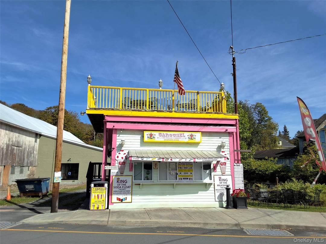 GREAT OPPORTUNITY ! Turn key ice cream parlor, fully equipped with new soft serve machines, freezers, and a security system.