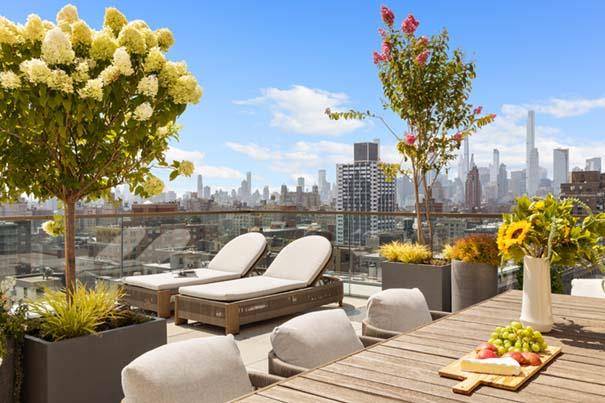Experience the epitome of luxury and timeless refinement at The Westly, classic Upper West Side charm with a welcomed twist.